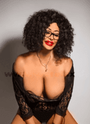 Hello Dear Gentlemen!Im Hungarian Lady discret