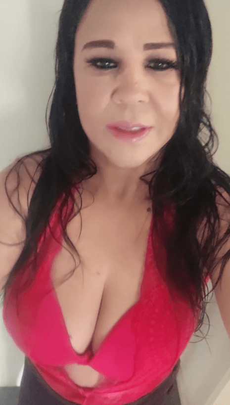 Bazenheid – Milf Teresa Private Alone💯 Exclusive Masseuse & Feel-Good Moments😘
