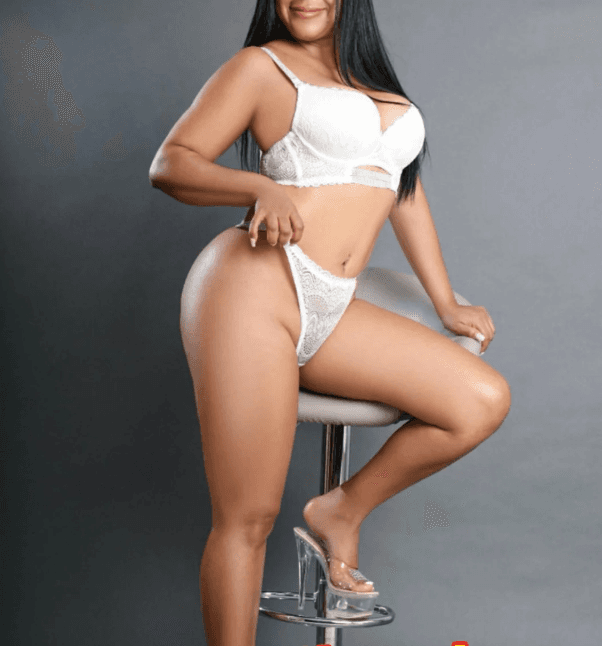Horny, sexy Caribbean girls in Zurich. Service from A to Z, including anal sex!
