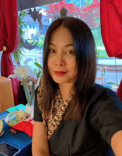 Thai girl JANE - professional Thai massage