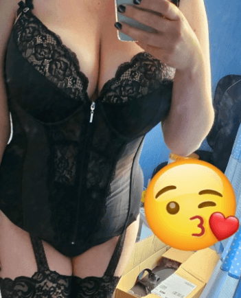 Curvymisslillith