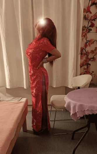 Top massage with Thai girl