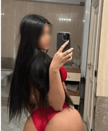 Sweet Ana👅Hot Party 🥂 Curvy Body GFE 🔥