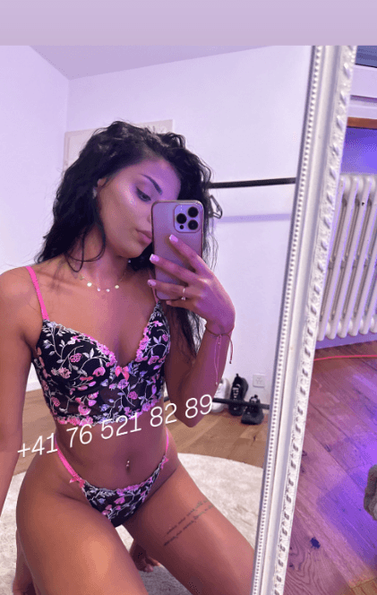 I am Samira, I am 1,63 cm, 50 kg and I am very cute, naughty and