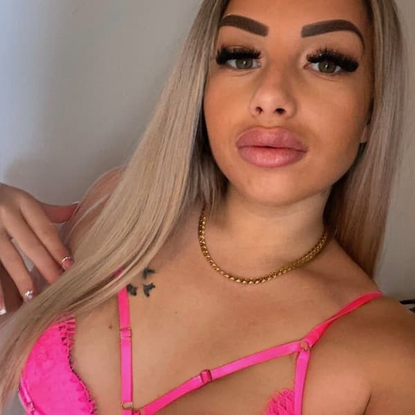 Cloe* NEW*WHATSAPP ONLY