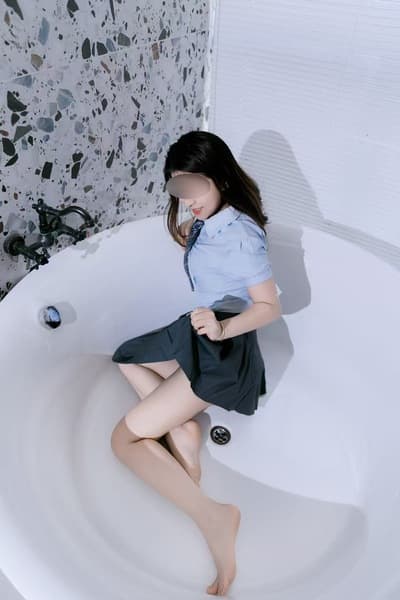 13178091-A2.jpeg