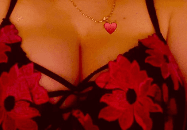 Pure Erotic Massage by Yana